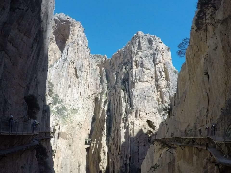 Апартаменты Atico Casaenmedio Valle de Abdalagis Экстерьер фото